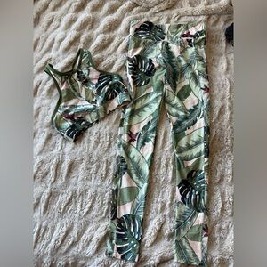 Seafolly Green Leaf Pattern Size XS Swim Leggings and S Swim Tank COMBO